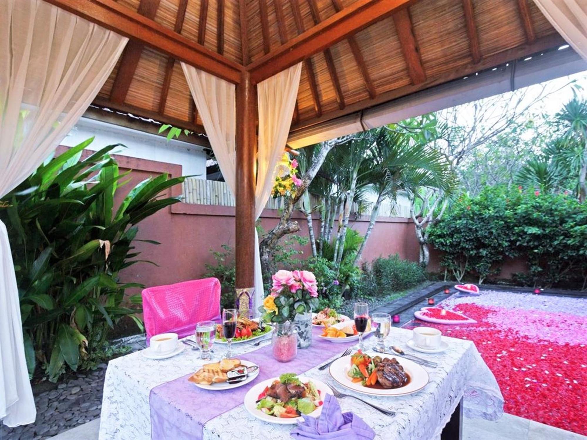 One Bedroom Private Villa Kuta Seminyak Exterior foto